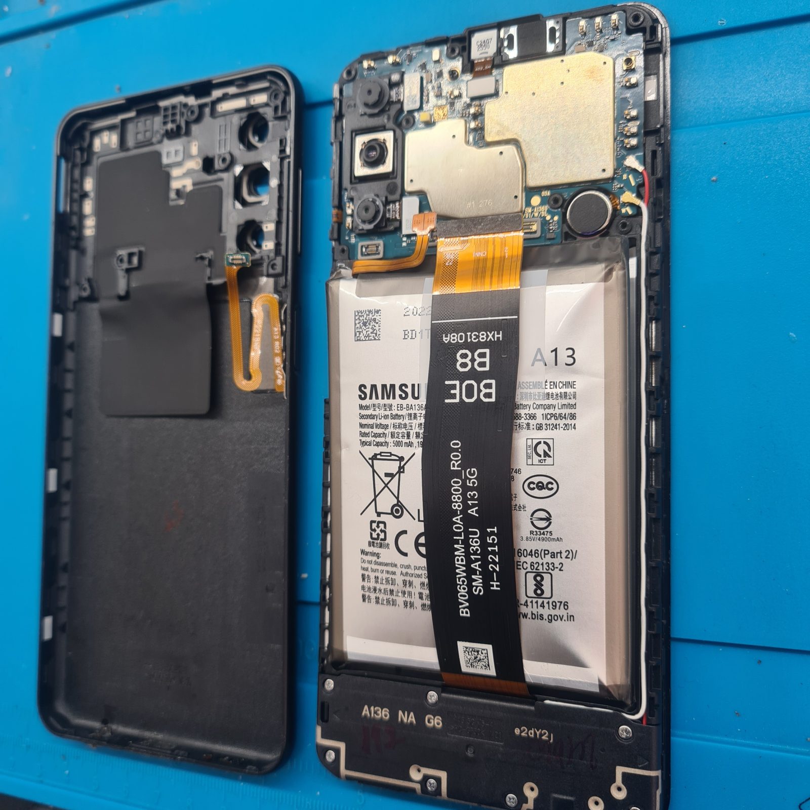 Samsung Galaxy A13 5G No power. Battery is inflated. Free diagnostic service.