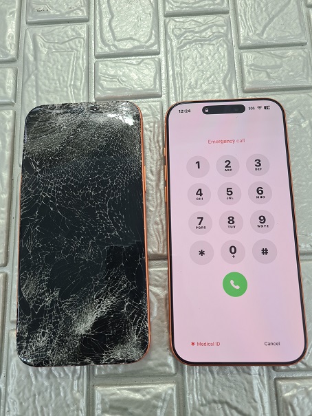 Apple Phone Repair/ iPhone 17 Pro Max Free diagnostic Service, data is what they need