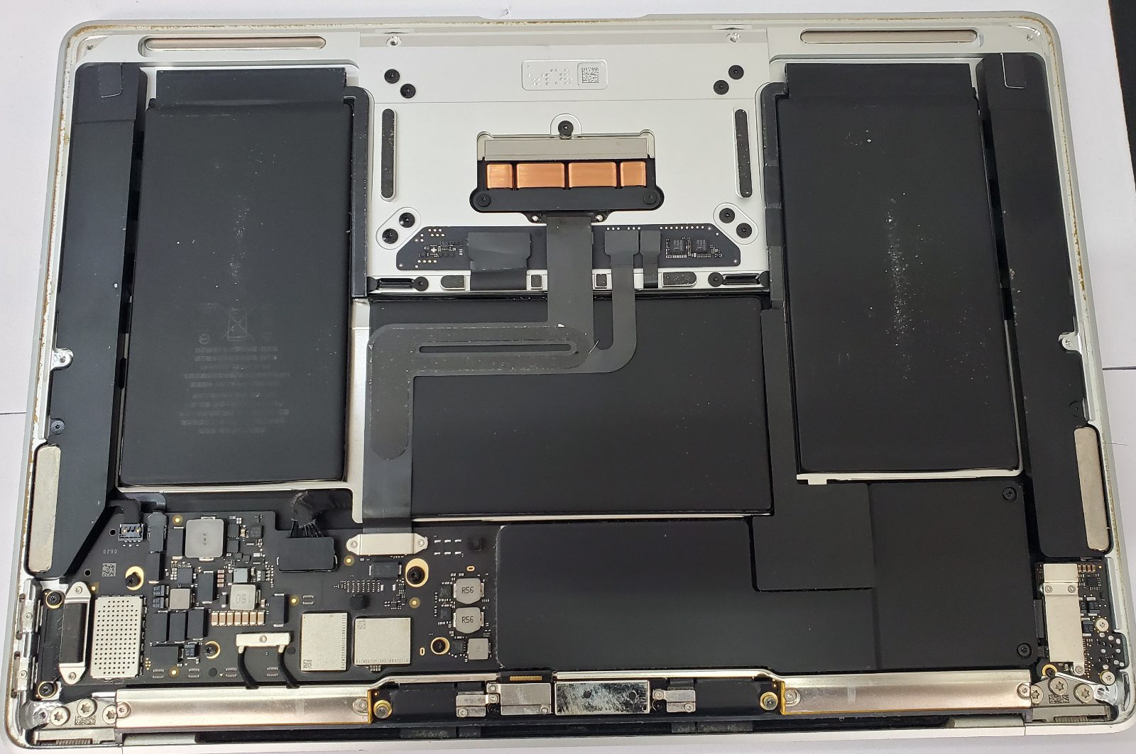 MacBook Air 13 Type C Charging ports replacement