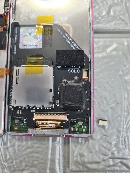 iPod Classic Free Diagnostic Service IT FELL and customer open it to put back sd card