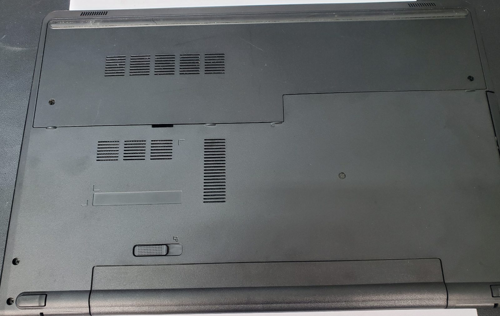 Dell Free Top-Palmrest Keyboard Replacement / Power button Repair