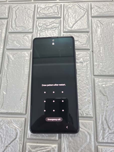 Samsung Phone Repair/ Galaxy S21 Plus Doesn't charge. Charging port motherboard connector repair.