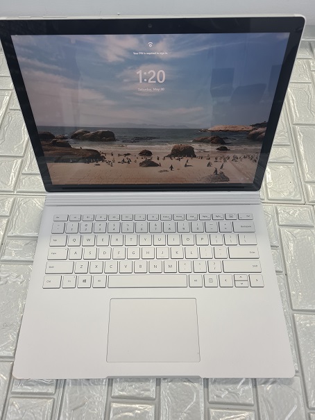 Surface Book 3 Doesn't power on. Customer claims that device may have a problem with battery. Customer also has important information saved on the dev