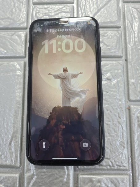 Apple Phone Repair/ iPhone 11 Battery Replacement